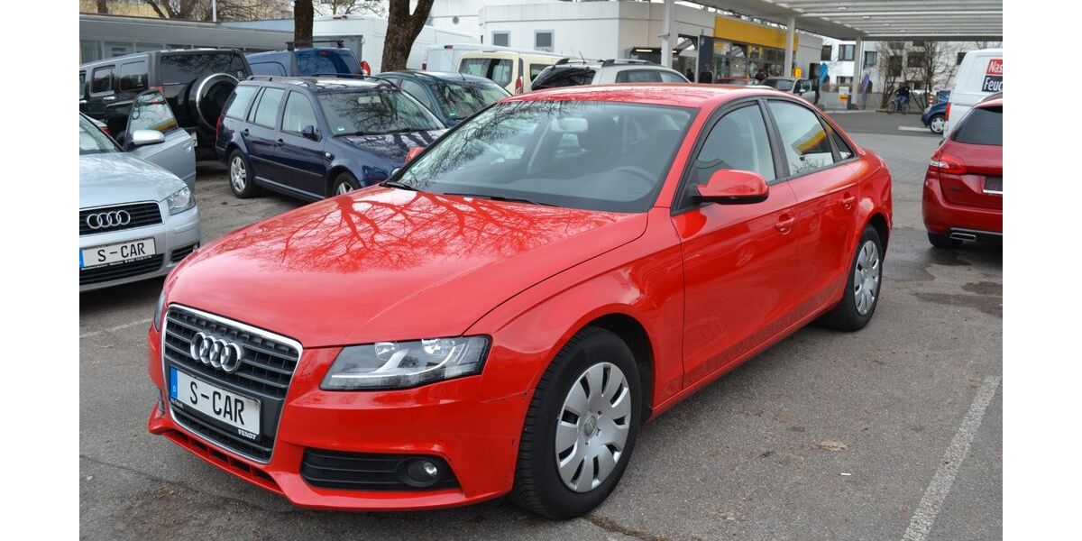 Audi A4 94.800 km 8.900 &euro; München 81243