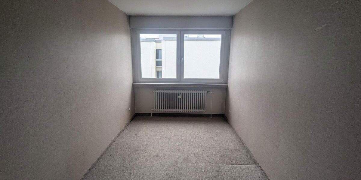 - provisionsfrei - 5-Zimmer-Wohnung mit Balkon in ruhiger Wohngegend in München Pasing 5 zimmer