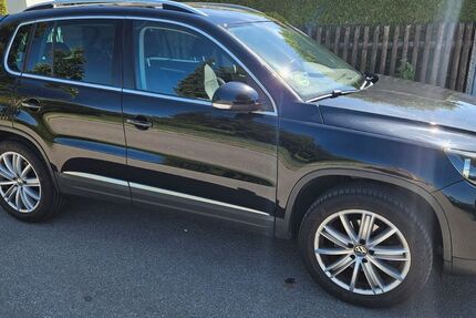 VW Tiguan 202.000 km 5.990 &euro; Puchheim 82178