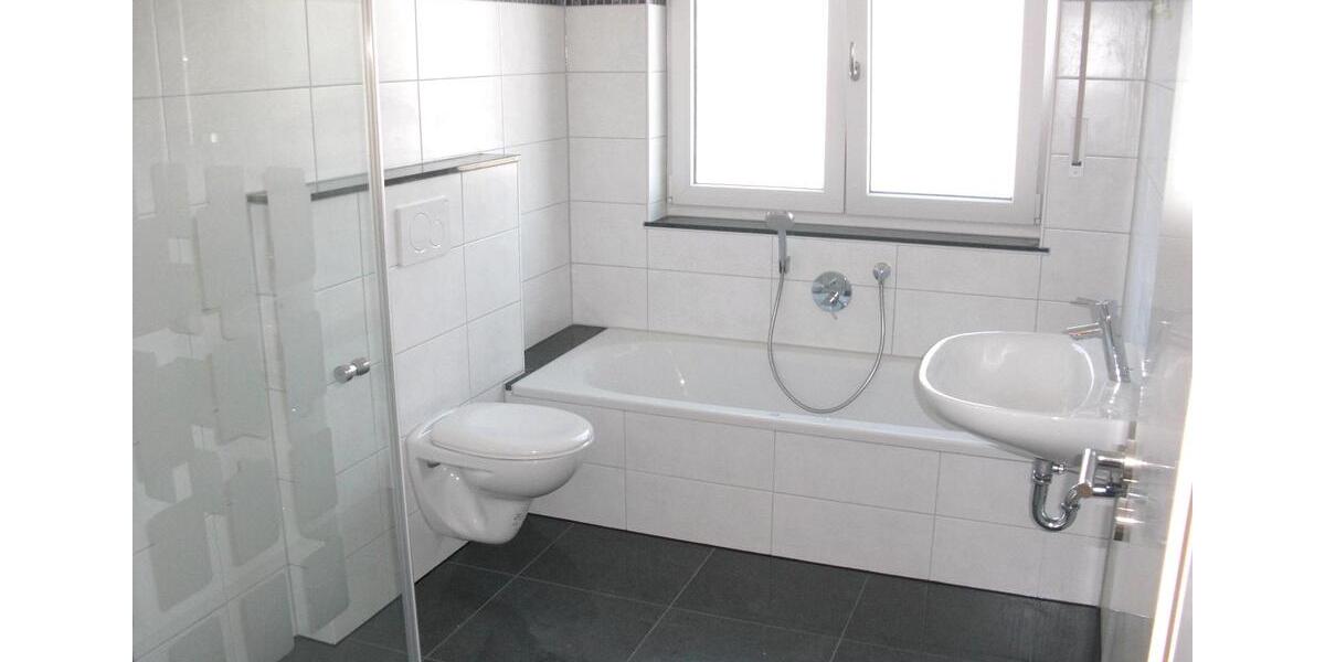 Erdgeschoßwohnung Fürstenfeldbruck - 4 Zimmer, 118 m&sup2;, 1.800&euro; | Angebot:26416929