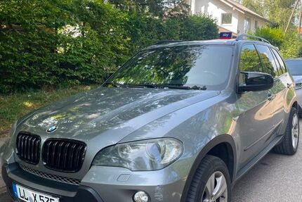 BMW X5 229.000 km 7.600 &euro; Unterhaching 82008
