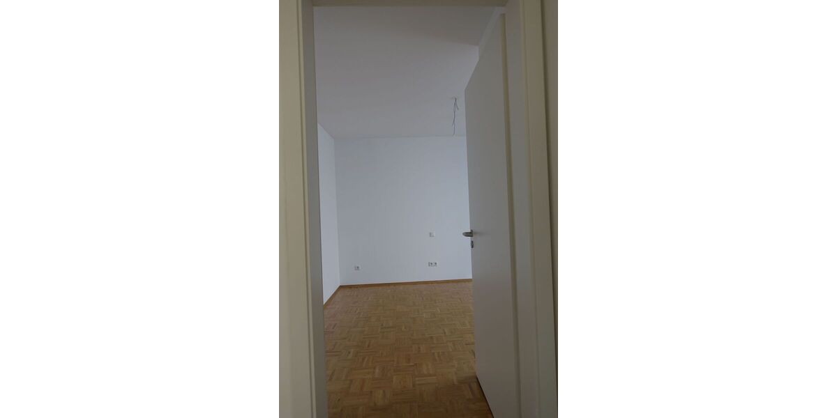 Provisionsfrei von privat: 2,5-Zimmer Wohnung mit Garten in Allach Untermenzing - Appartement Allach-Obermenzing Obermenzing | Angebot:26648252