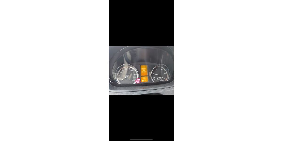 Mercedes-Benz Vito 400.000 km 11.000 € München 81829