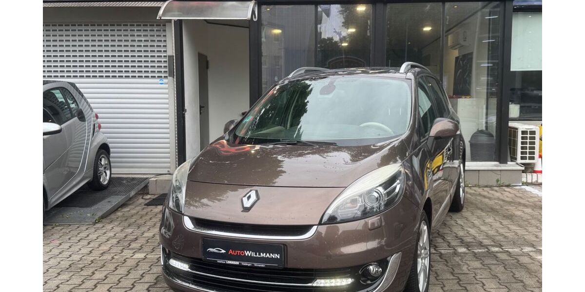 Renault Scenic 128.138 km 6.990 &euro; münchen 81671