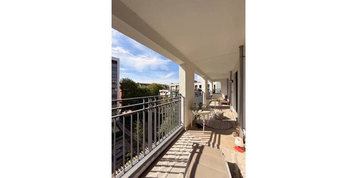 Etagenwohnung München Bogenhausen - 3 Zimmer, 81 m&sup2;, 3.040&euro; | Angebot:26420190