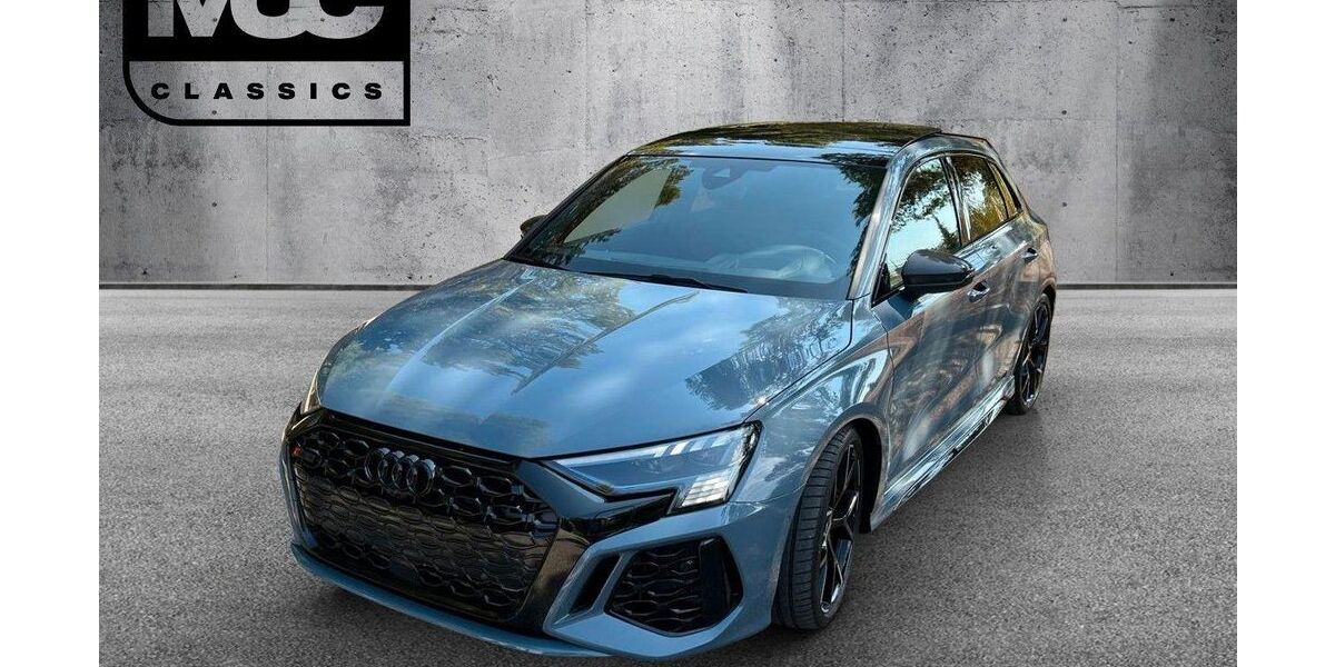 Audi RS3 8.000 km 64.141 &euro; Dornach-Aschheim 85609