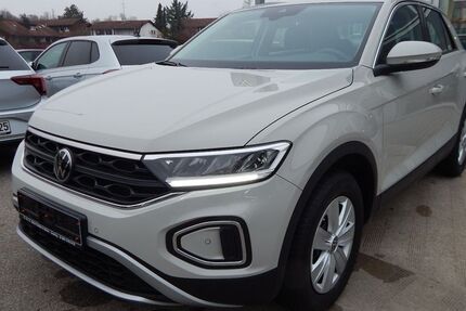 VW T-Roc 7.940 km 20.990 &euro; Gauting 82131