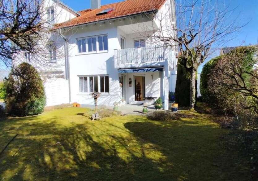 Haus zum Kaufen in Pullach 1.950.000 € 192 m²