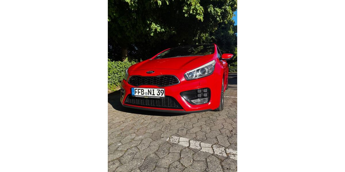 Kia pro ceed / ProCeed 94.700 km 9.555 &euro; Germering 82110