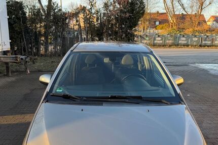 Mitsubishi Colt 225.000 km 1.999 &euro; münchen 81829