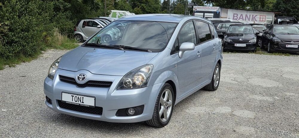 Corolla Verso