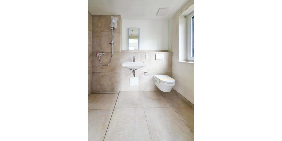 Dachgeschoßwohnung München Aubing-Lochhausen-Langwied - 1 Zimmer, 28 m&sup2;, 995&euro; | Angebot:25254817