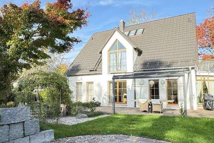 Haus Haimhausen - 6.5 Zimmer, 330 m&sup2;, 4.700&euro; | Angebot:26856746