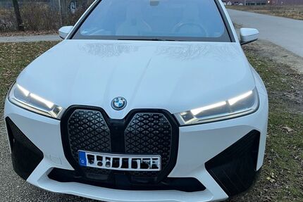 BMW iX 42.500 km 47.900 &euro; Eching 85386