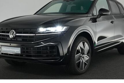 VW Touareg 24.630 km 74.984 &euro; München 80935