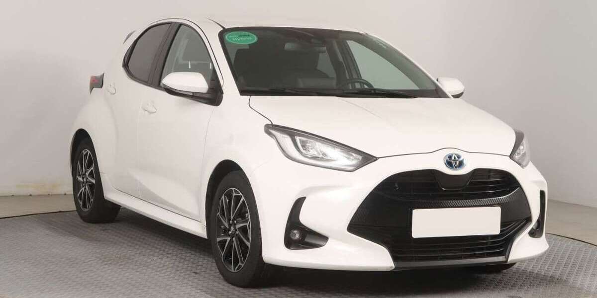 Toyota Yaris 25.423 km 19.990 € München 81673