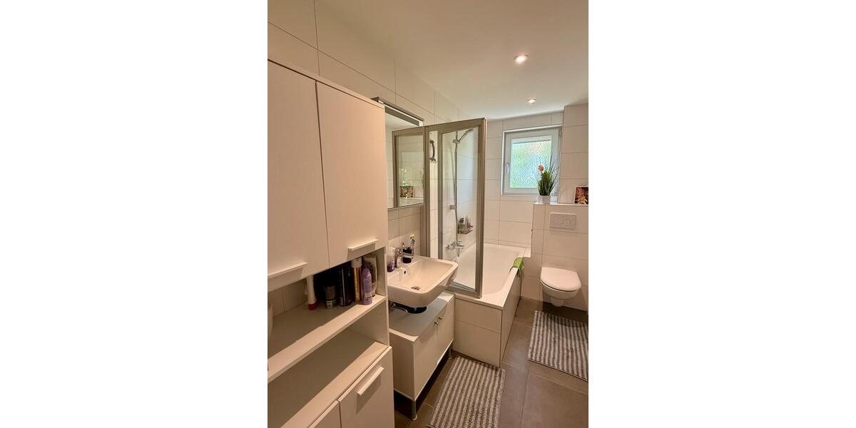 Dachgeschoßwohnung München Bogenhausen - 2 Zimmer, 50 m&sup2;, 766&euro; | Angebot:26425736