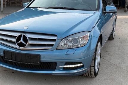 Mercedes-Benz C 250 124.000 km 10.800 &euro; Munchen 80809