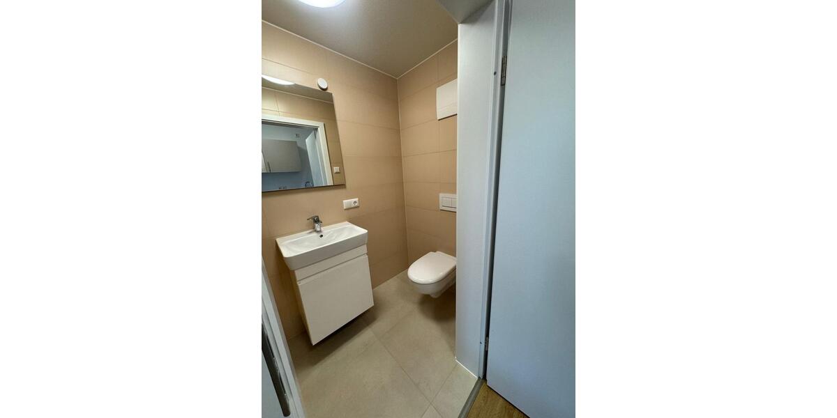 Etagenwohnung München Moosach - 1 Zimmer, 22 m&sup2;, 1.250&euro; | Angebot:27631102
