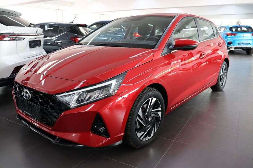 i20