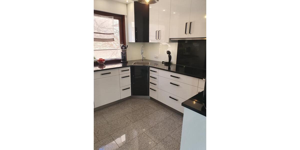 Einfamilienhaus Sulzemoos - 6 Zimmer, 180 m&sup2;, 2.000&euro; | Angebot:24836498