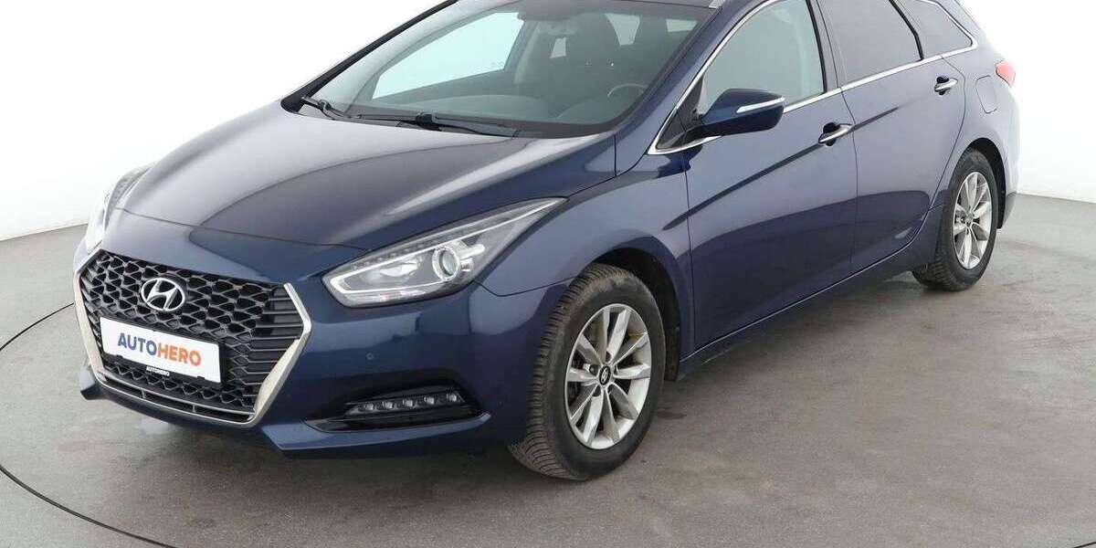 Hyundai i40 81.100 km 15.390 &euro; Neufahrn 85375