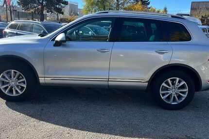 VW Touareg 200.000 km 10.900 € München 81243