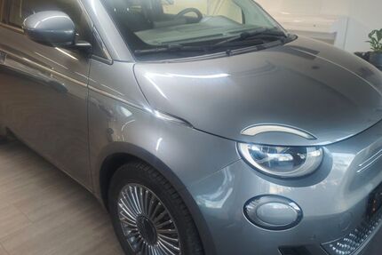 Fiat 500e 2.500 km 17.490 &euro; Fürstenfeldbruck 82256