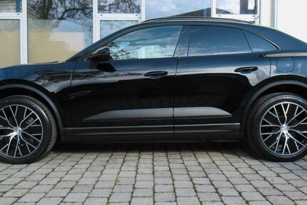Porsche Macan 5.000 km 92.950 € Gauting bei Starnberg 82131