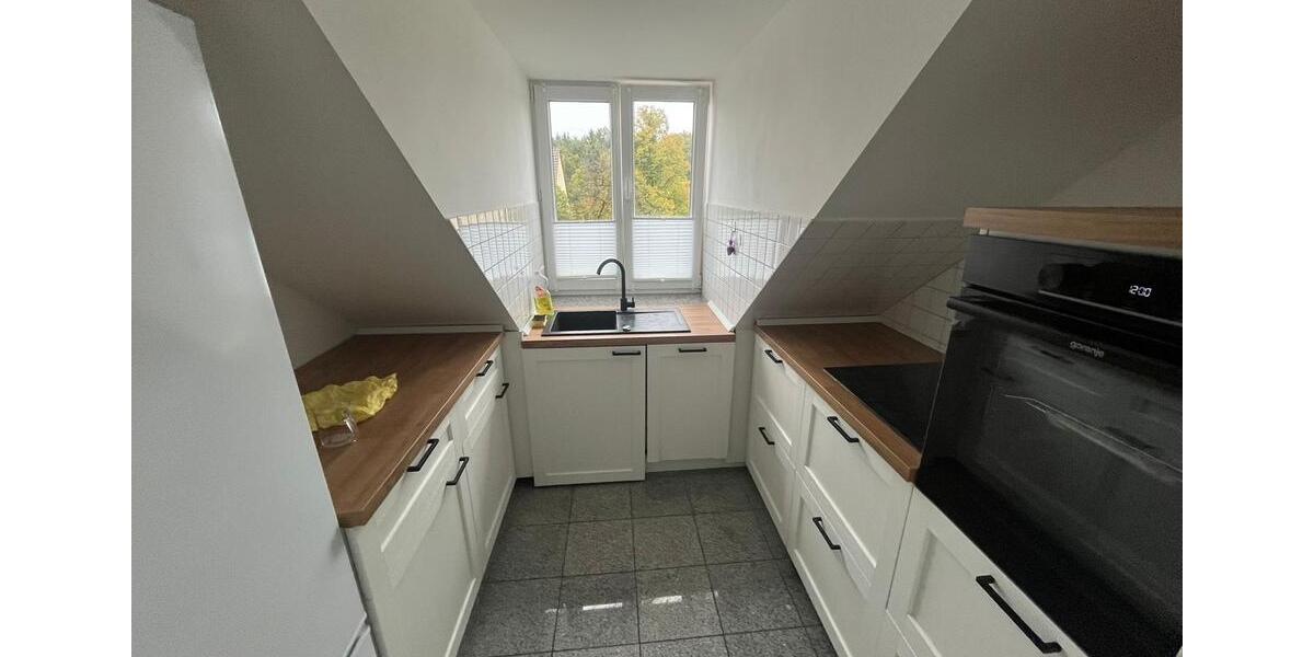 Dachgeschoßwohnung München Sendling-Westpark - 2 Zimmer, 12 m&sup2;, 750&euro; | Angebot:26478197