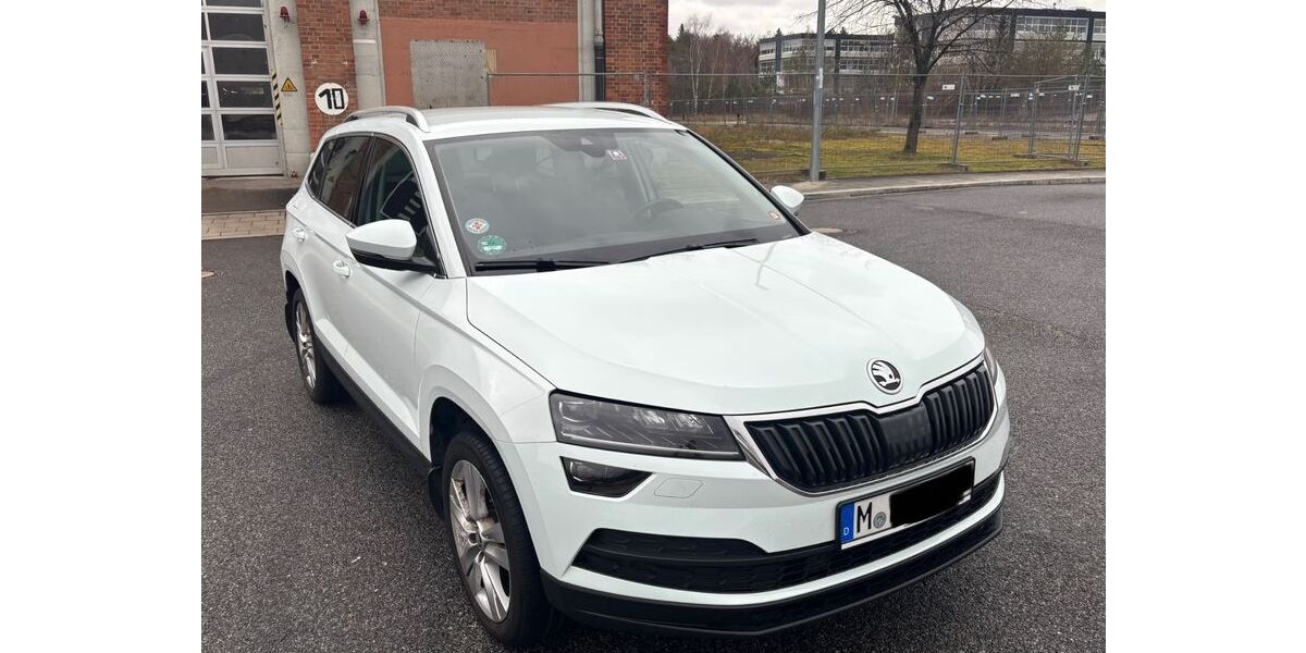 Skoda Karoq 120.000 km 16.450 &euro; München 81249