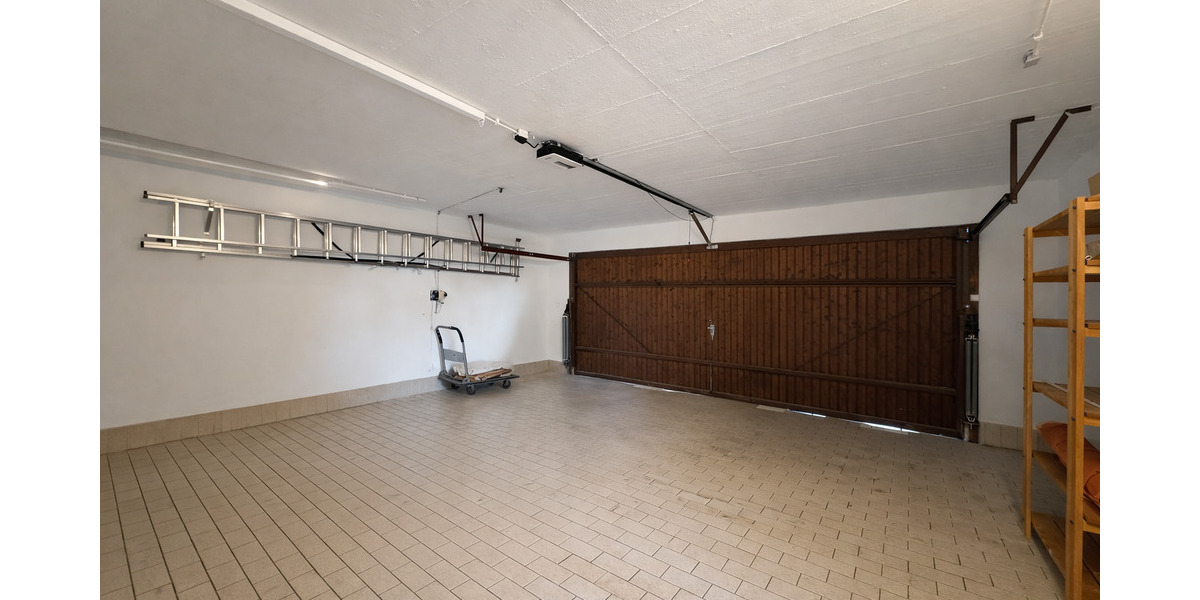 Doppelhaushälfte Grünwald - 6 Zimmer, 200 m&sup2;, 1.990.000&euro; | Angebot:25743006