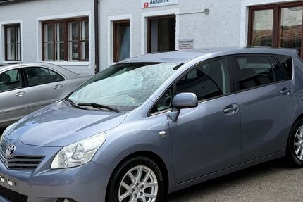 Toyota Verso 244.000 km 4.690 &euro; München 81479