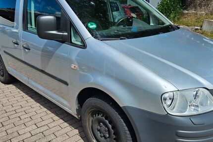 VW Caddy 154.394 km 2.490 &euro; München OT Trudering-Riem 81825