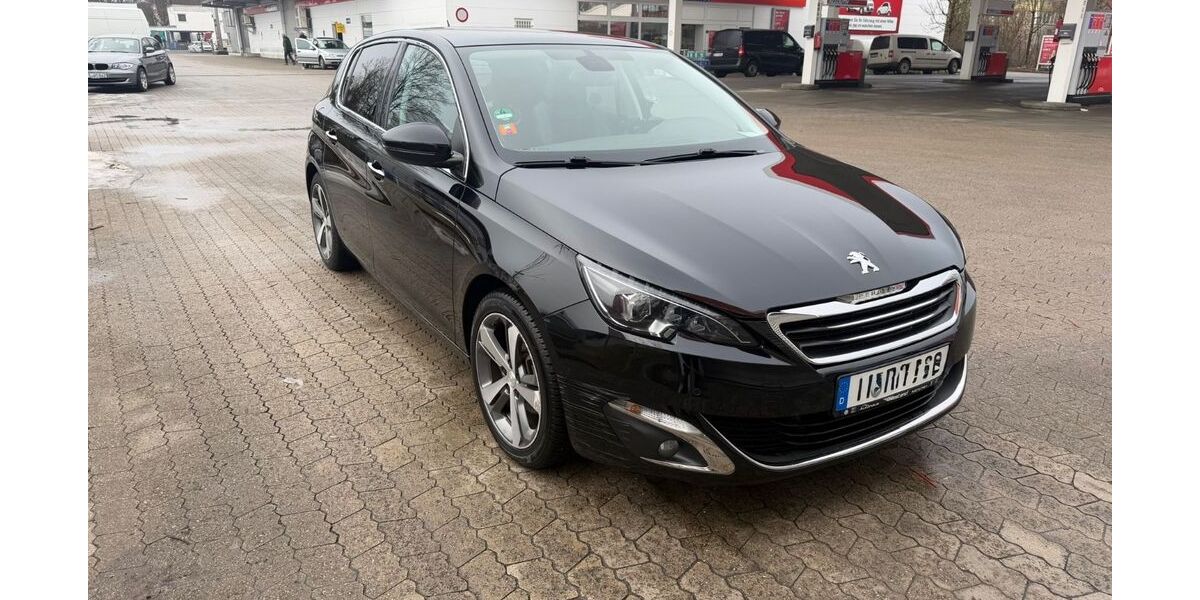 Peugeot 308 130.000 km 6.900 &euro; München 80807
