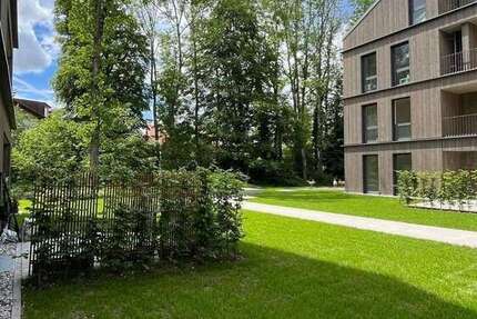 Wohnung zum Mieten in Höhenkirchen-Siegertsbrunn 1.690 € 80 m²