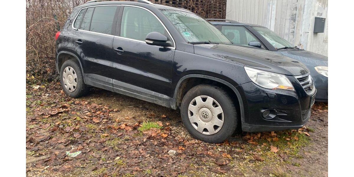 VW Tiguan 269.875 km 2.600 &euro; München 81243