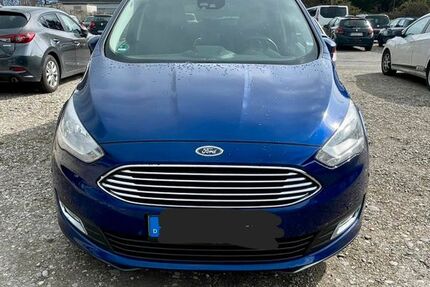Ford C-Max 218.000 km 7.900 &euro; München 80997