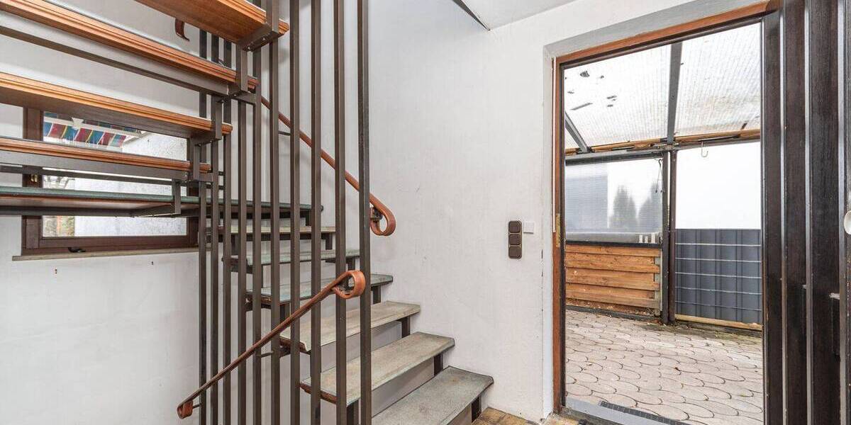 Mehrfamilienhaus, Wohnhaus München Bogenhausen - 7 Zimmer, 165 m&sup2;, 990.000&euro; | Angebot:26796207