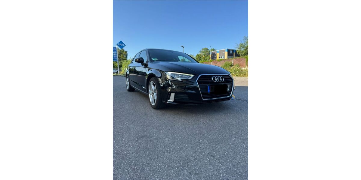 Audi A3 94.000 km 16.600 &euro; München 81737