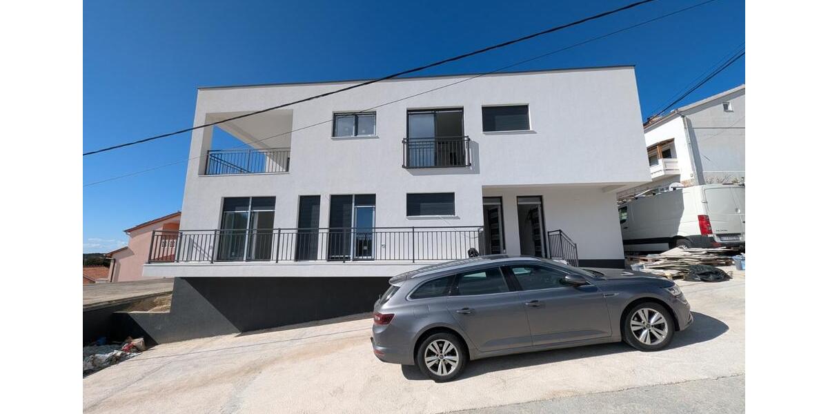 Etagenwohnung Hallbergmoos - 9 Zimmer, 236 m&sup2;, 175.000&euro; | Angebot:25823355