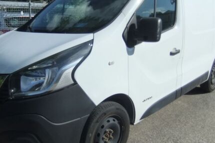 Nissan NV300 169.000 km 7.999 &euro; Hohenbrunn bei München 85662