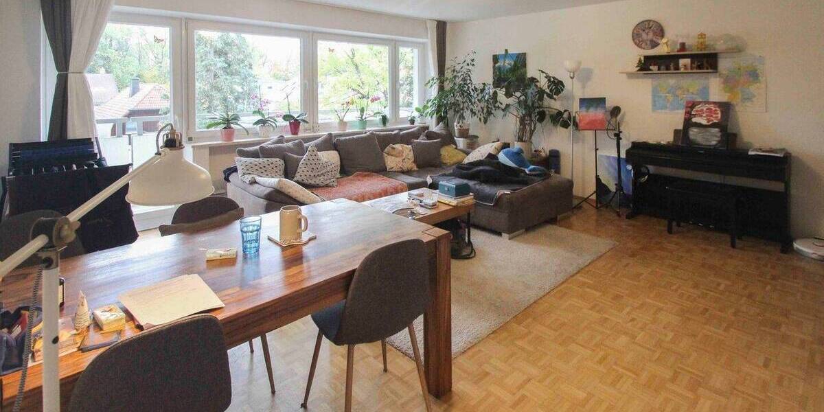 Schöne 3 Zimmer Wohnung in zentraler Lage mit Tiefgaragenplatz 3 zimmer