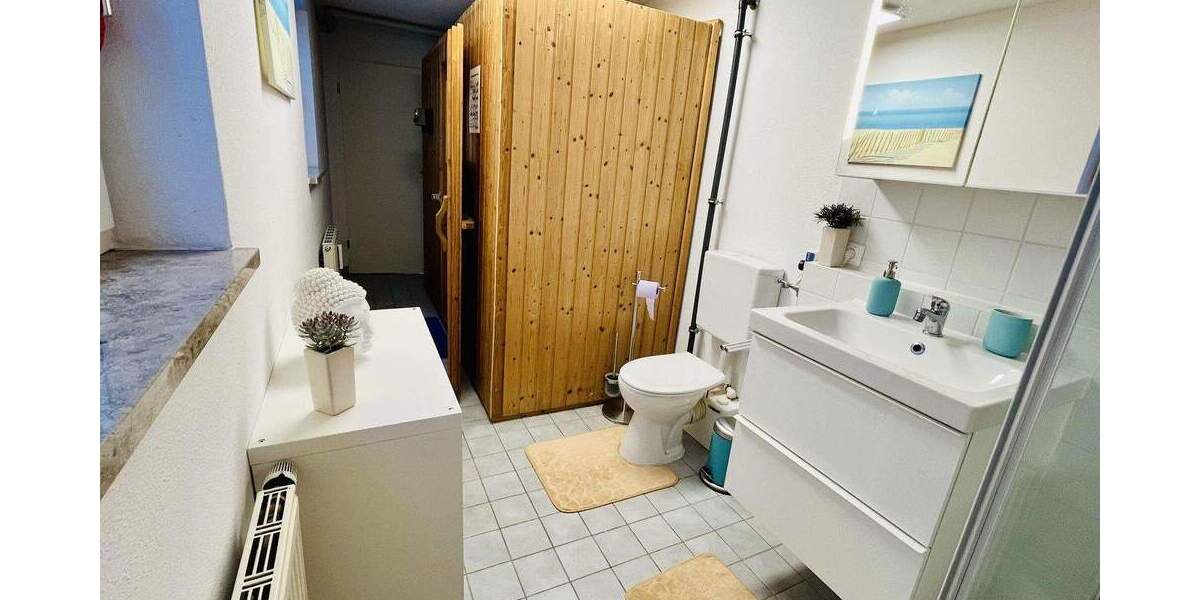 Etagenwohnung Gilching Neugilching - 2 Zimmer, 105 m&sup2;, 2.100&euro; | Angebot:25716941