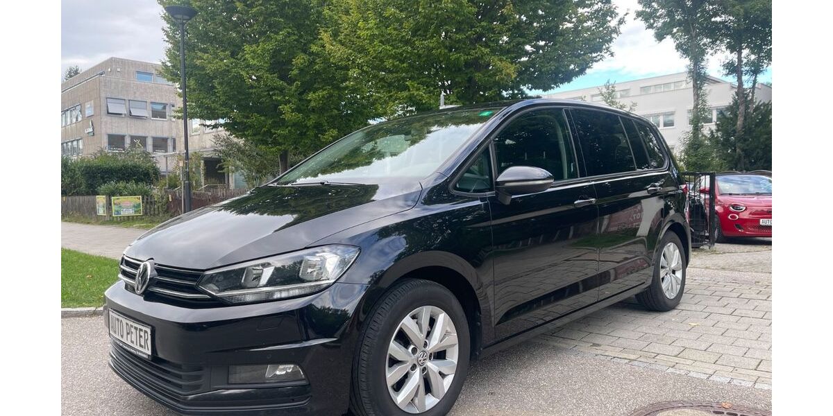 VW Touran 155.000 km 12.990 &euro; Riemerling 85521