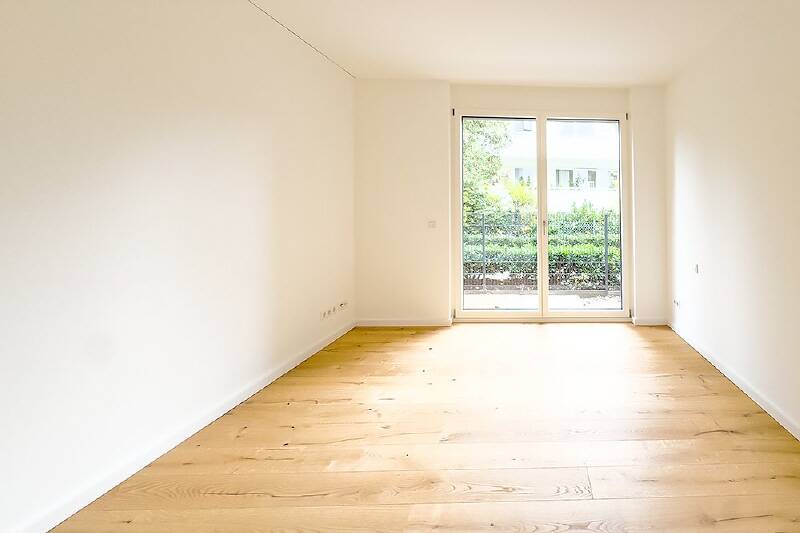 Etagenwohnung München Thalk.Obersendl.-Forsten-Fürstenr.-Solln - 6 Zimmer, 200 m&sup2;, 4.900&euro; | Angebot:26202196