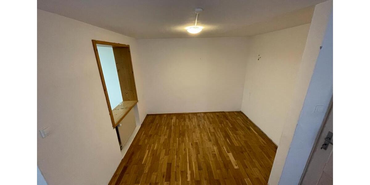 Reihenhaus München Am Hart - 4 Zimmer, 80 m&sup2;, 2.450&euro; | Angebot:26377740