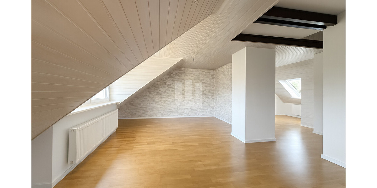 WINDISCH IMMOBILIEN - Gut geschnittene Dachgeschosswohnung, für den Käufer provisionsfrei! - Dachgeschoßwohnung Gröbenzell | Angebot:22627602