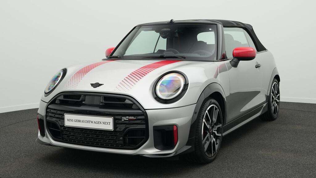 Mini John Cooper Works Cabrio 18.179 km 42.082 € München 80788