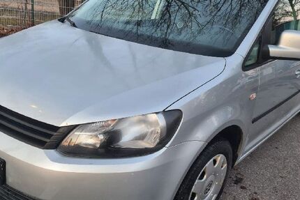 VW Caddy Maxi 334.245 km 4.900 &euro; München 80995